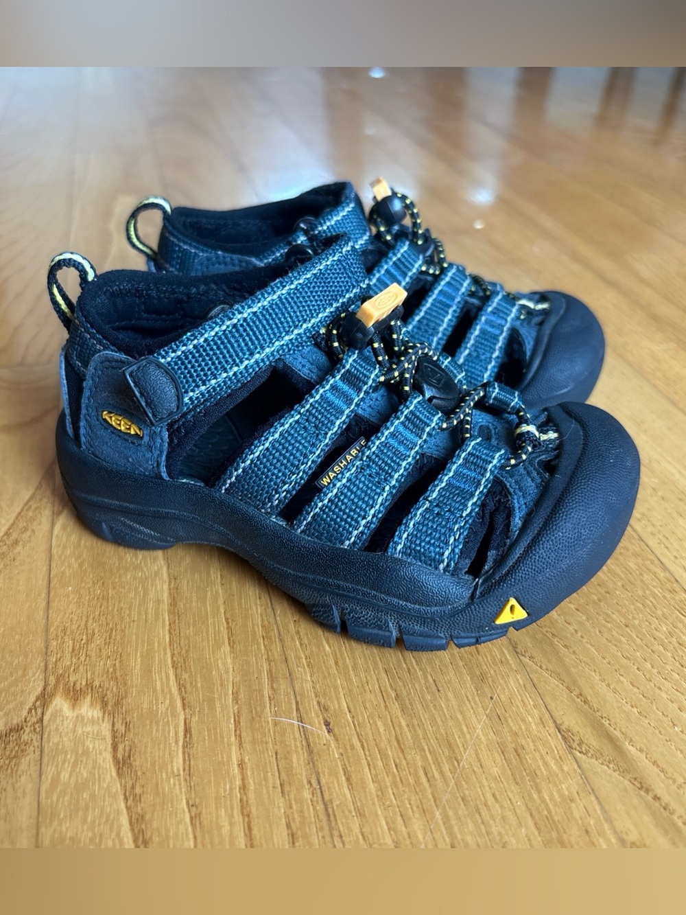 KEEN Newport H2 sandals Blue Black Yellow Shoes Toddler Boys Kids US size 8